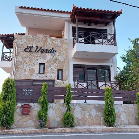 El Verde Apartments Skala  Exterior photo